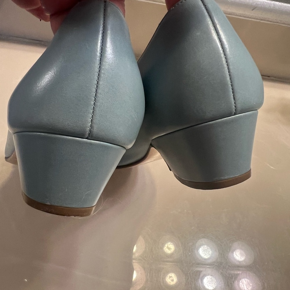 Salvartore Ferragamo Vara pumps size 8.5 2 A which is narrow, made in Italy - Picture 5 of 11